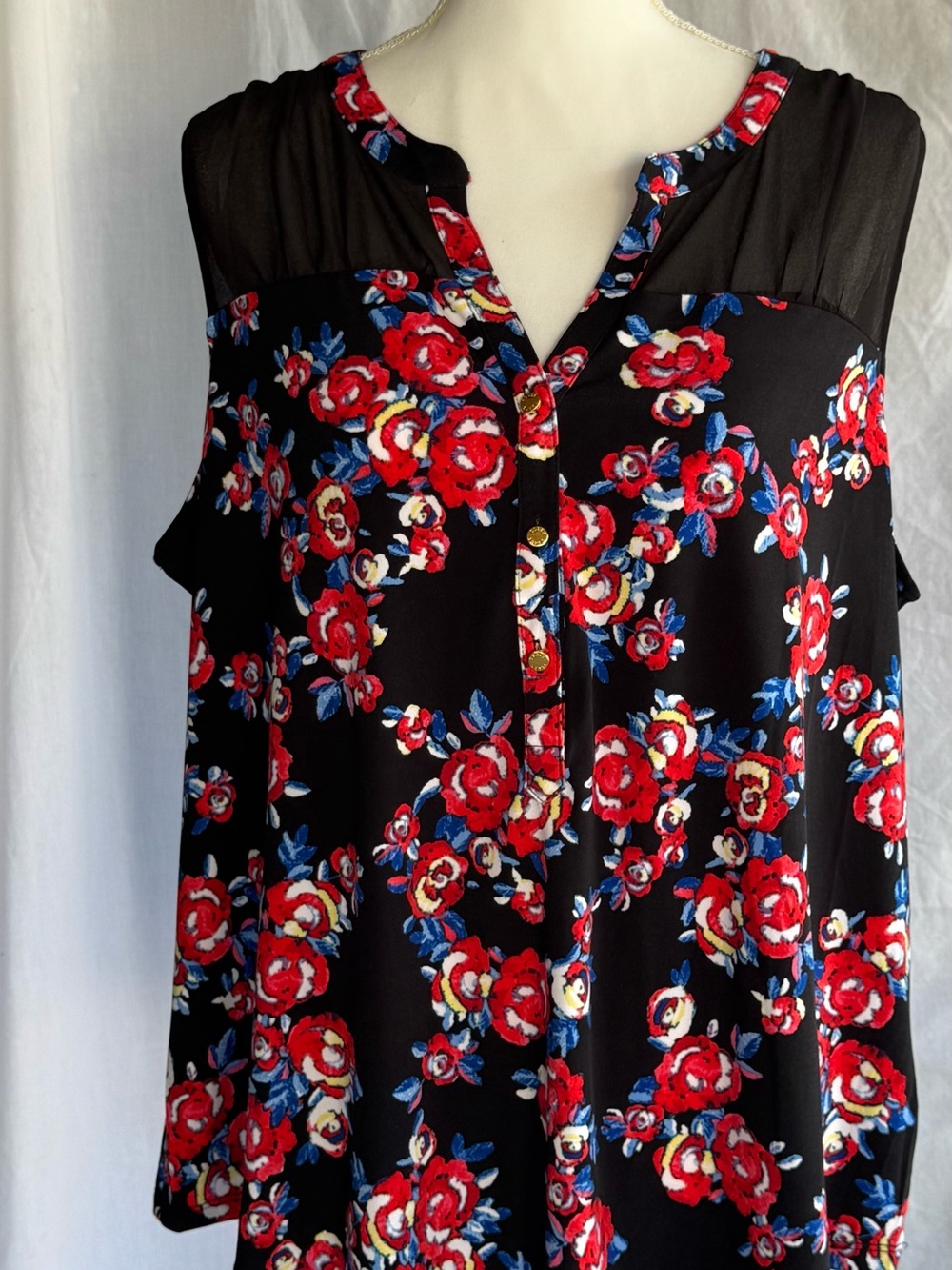 Ellen Tracy Black Camisole with Red Rose Print